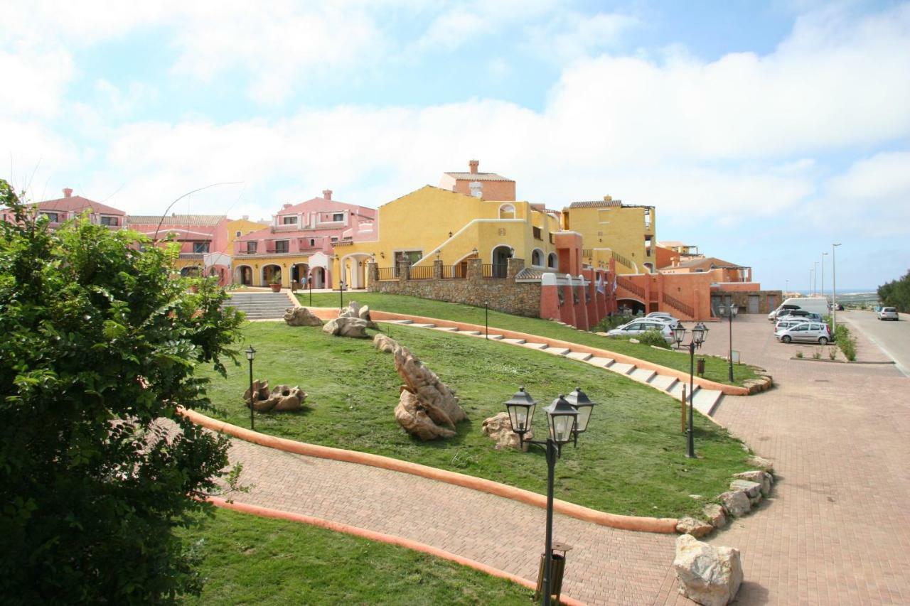 Stintino Country Paradise - Resort&Villas Esterno foto