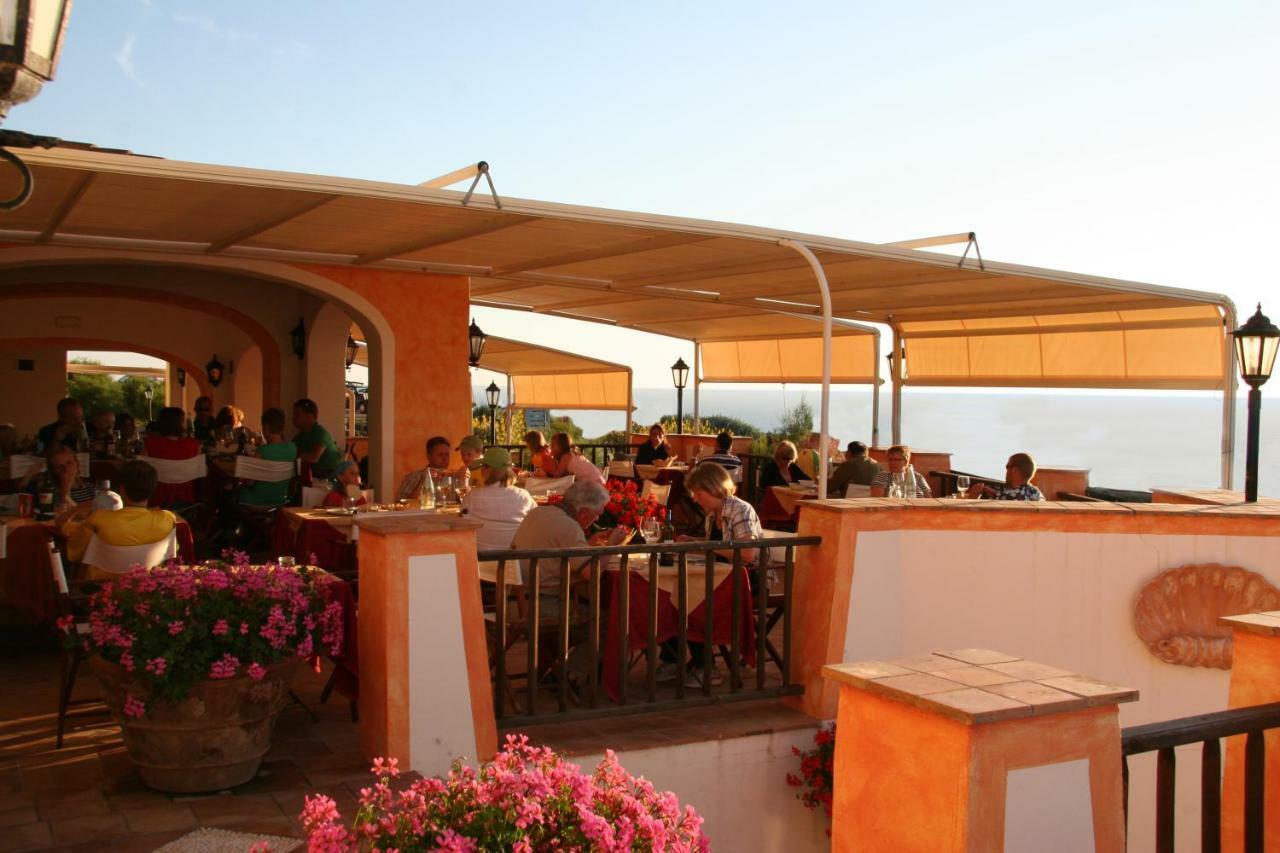 Stintino Country Paradise - Resort&Villas Esterno foto